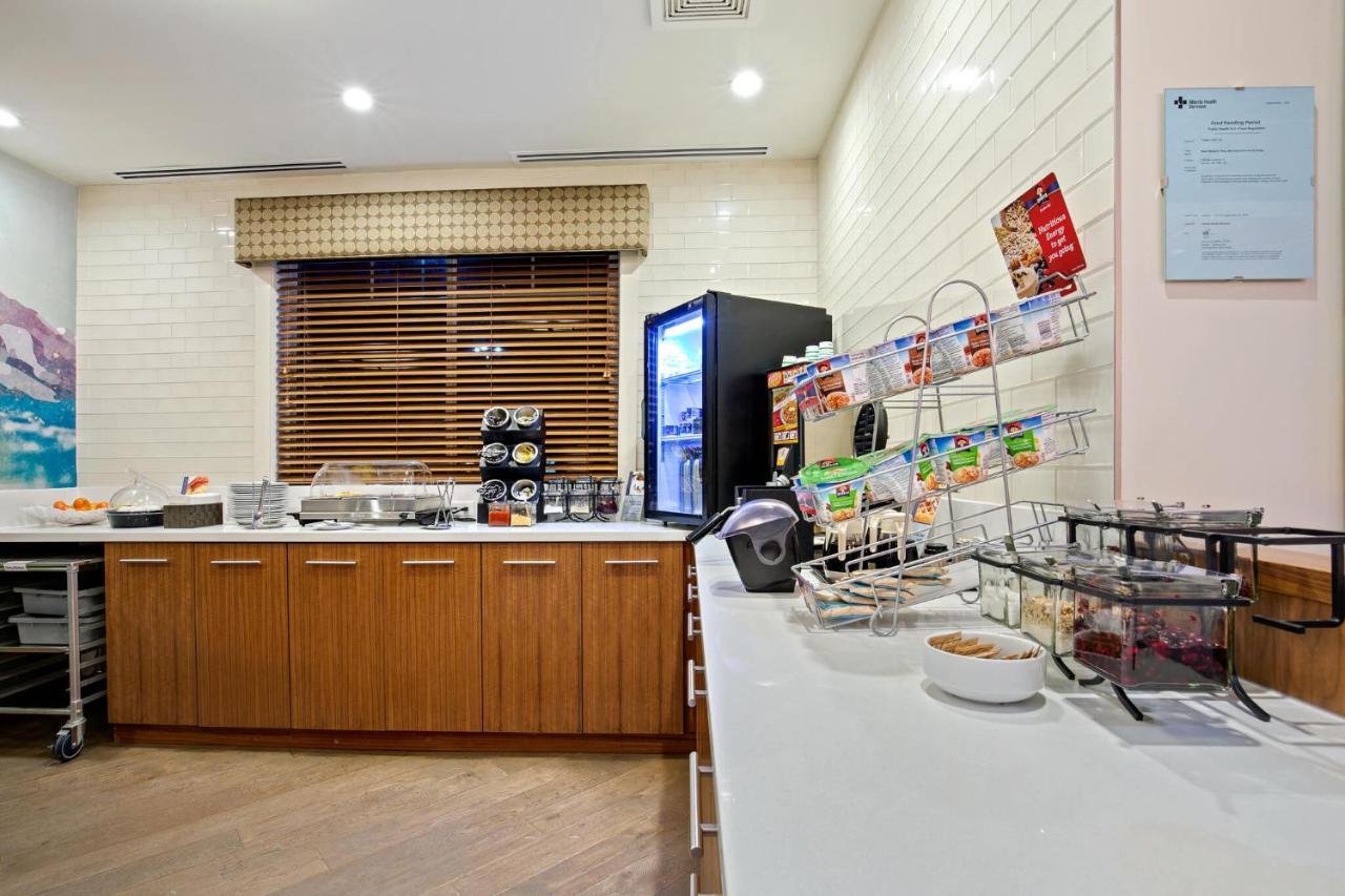 Mountain View Inn & Suites Sundre المظهر الخارجي الصورة